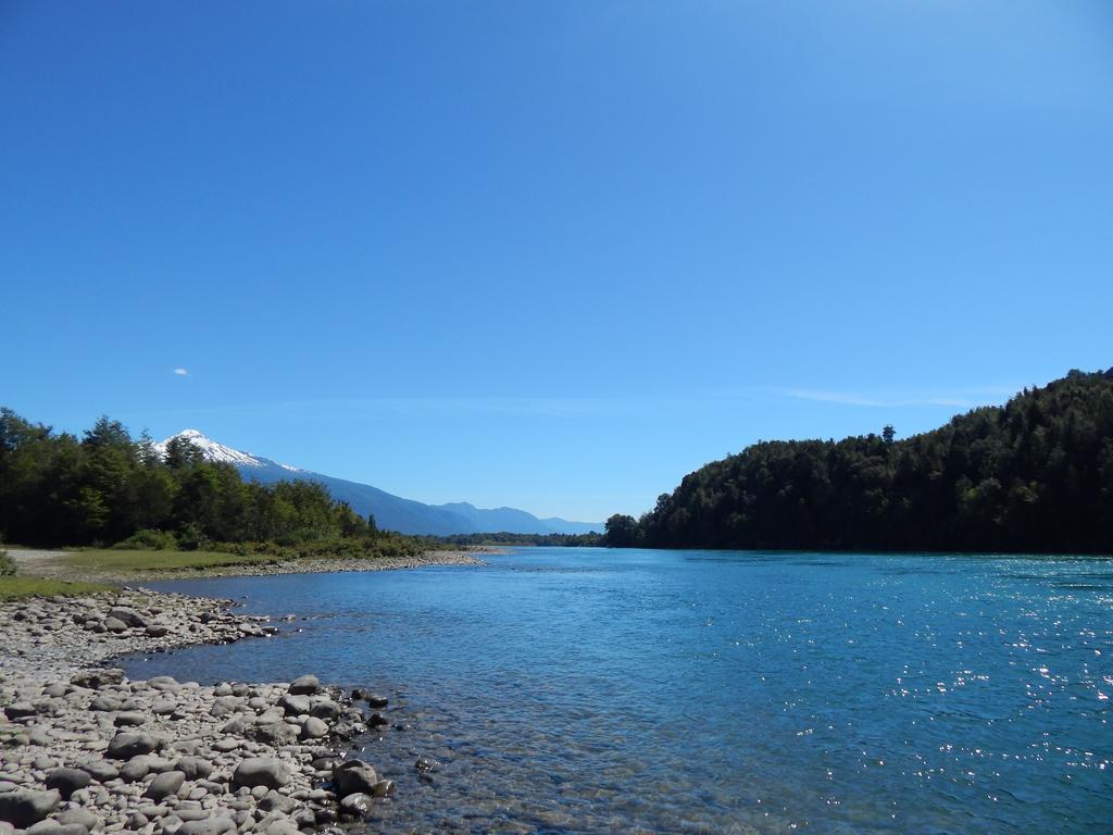 Cabanas Nutrias Patagonicas Puelo River Buitenkant foto